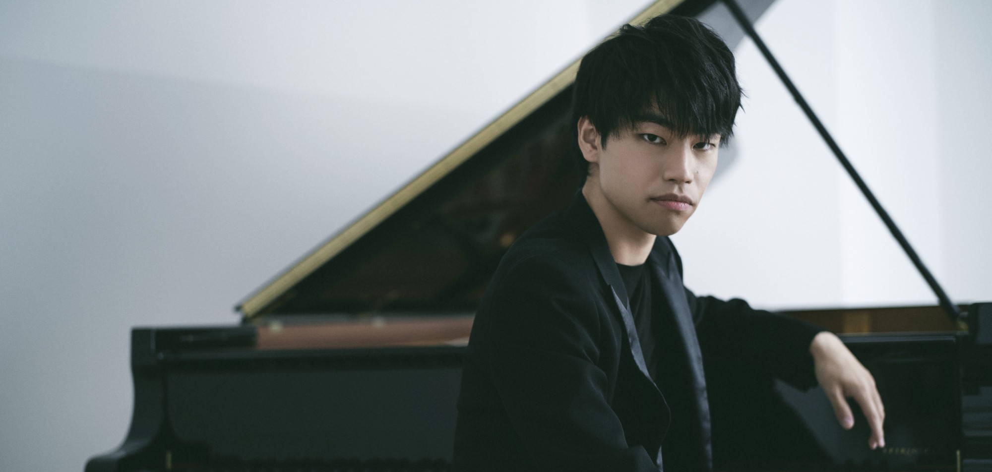 務川慧悟と行く、ピアノのタイムトラベル